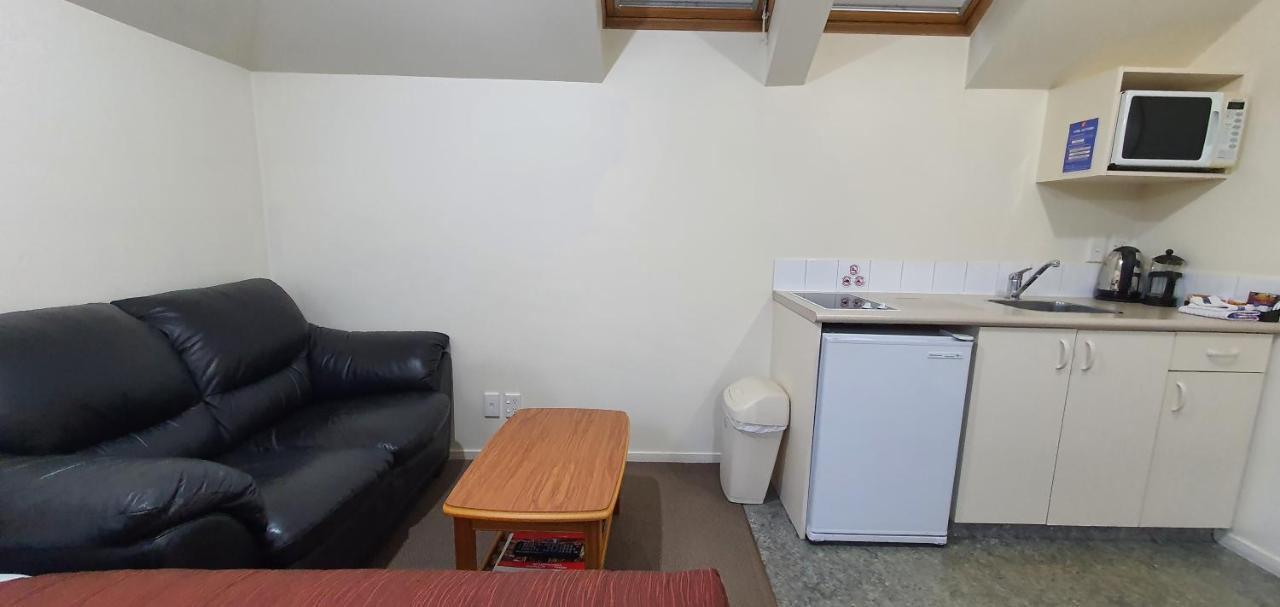 Rosewood Court Motel Christchurch Extérieur photo