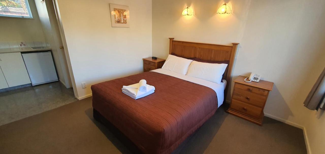 Rosewood Court Motel Christchurch Extérieur photo