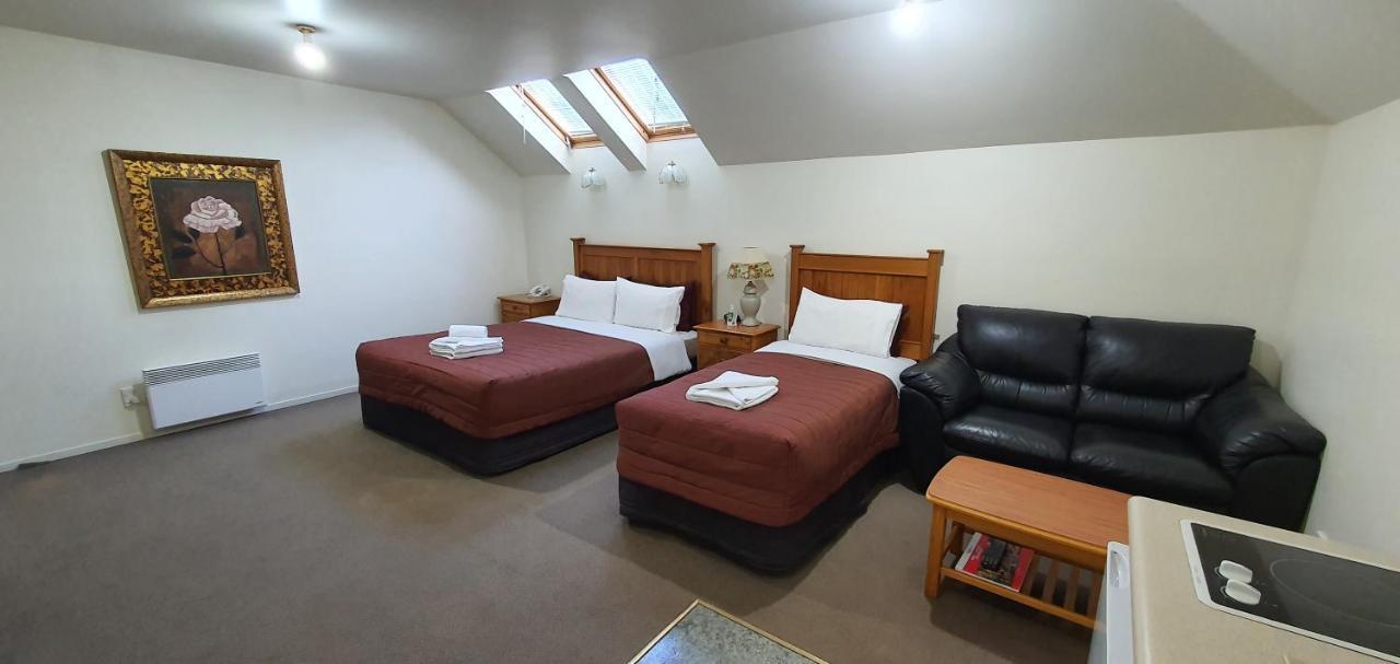Rosewood Court Motel Christchurch Extérieur photo