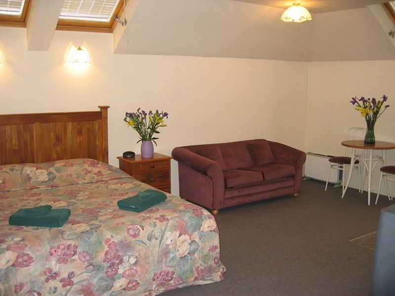 Rosewood Court Motel Christchurch Extérieur photo