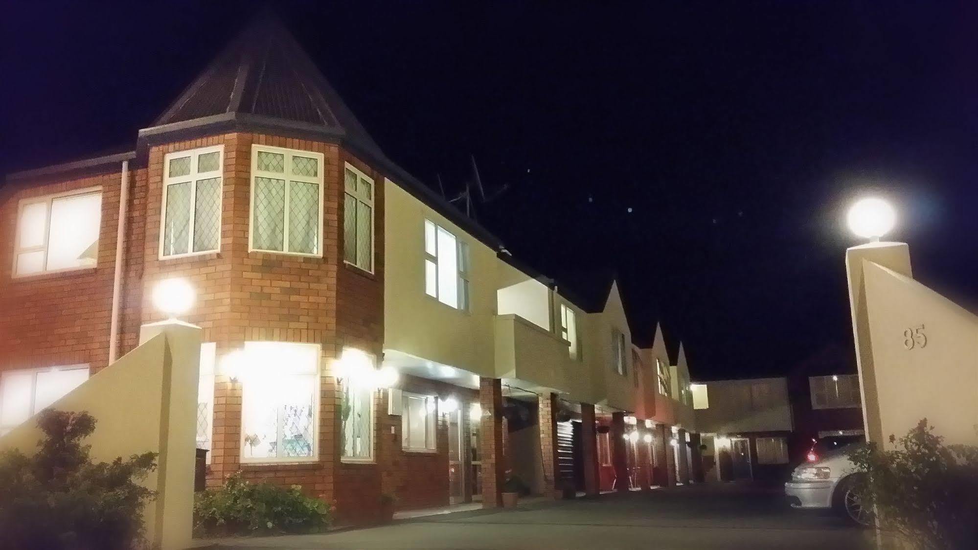 Rosewood Court Motel Christchurch Extérieur photo