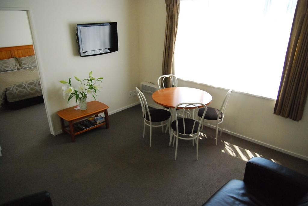 Rosewood Court Motel Christchurch Extérieur photo